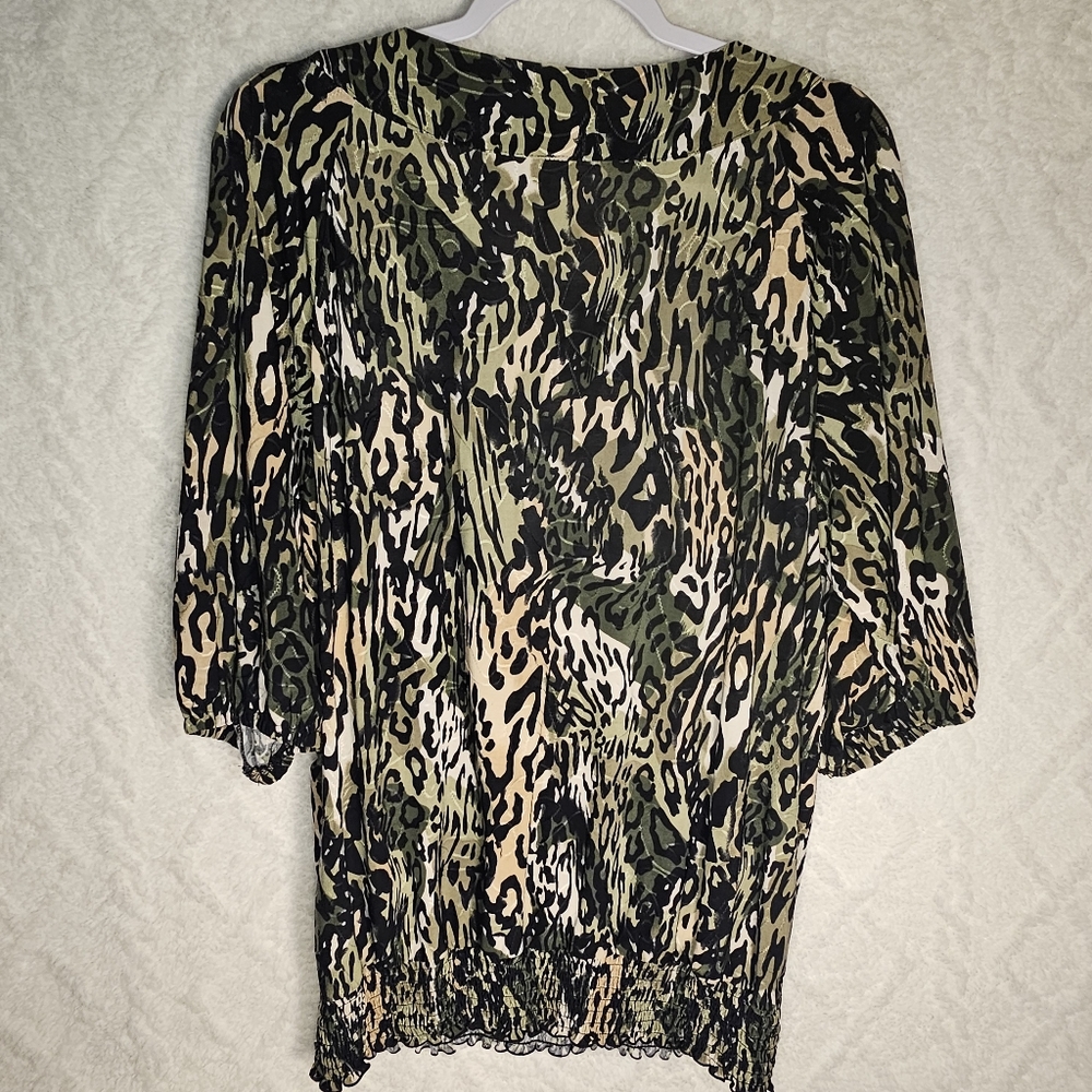 JM Collection *Blouse *Womens XL *Animal Print *Sequin Beaded Neck * ¾ Sleeve - Picture 6 of 10